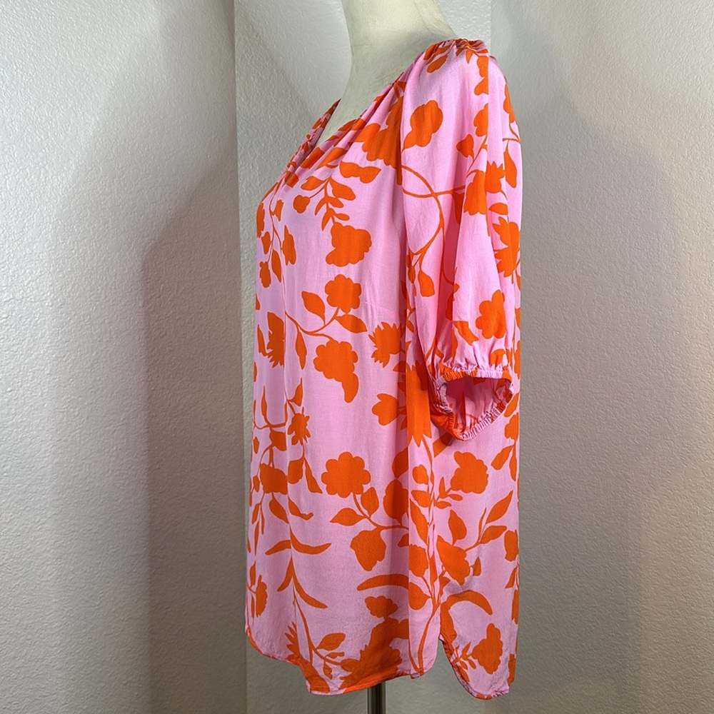 TALBOTS Red & Pink ELBOW SLEEVE TOP - SILHOUETTE GARDEN Size Large NWOT - Picture 5 of 10